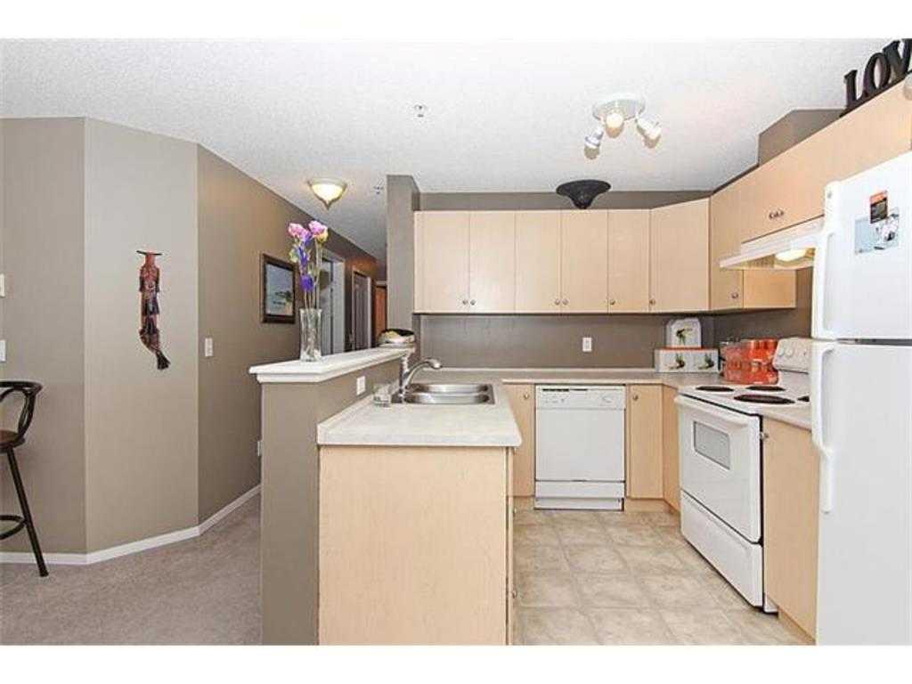 Fourth View of 2314, 10 Prestwick Bay SE, McKenzie Towne, Calgary, Alberta, T2Z 0B5