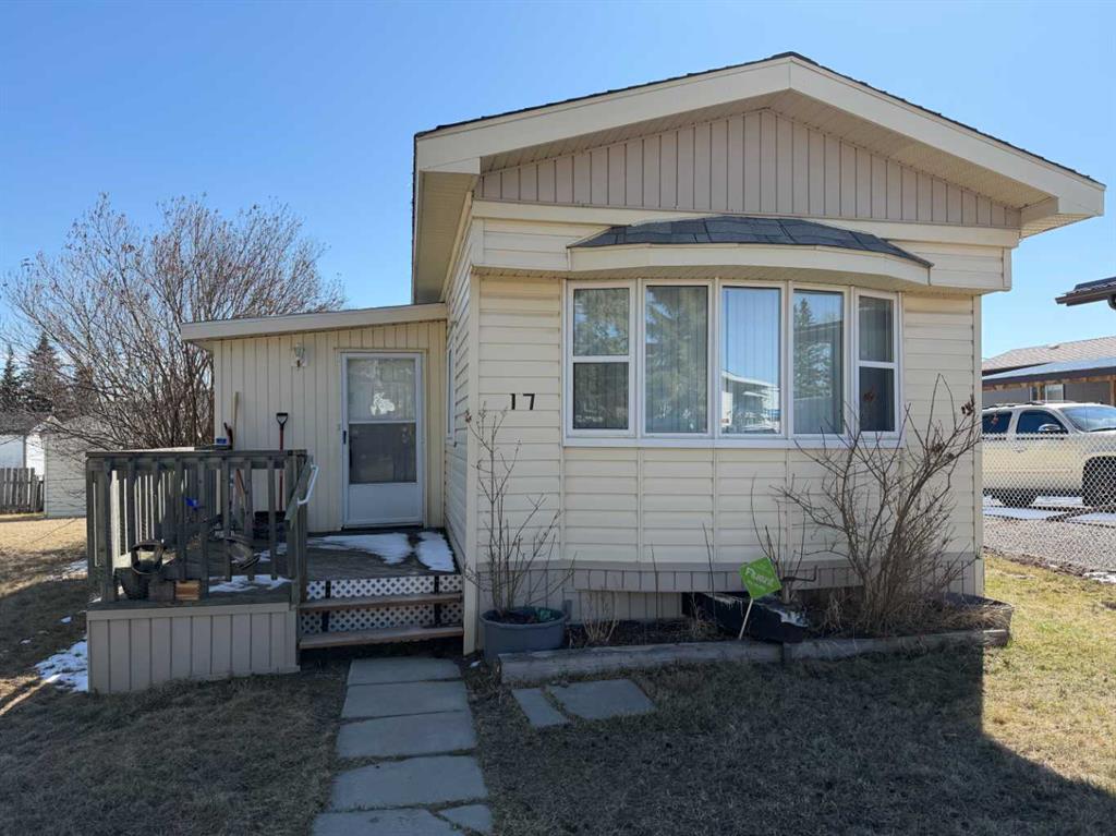 17, 5211 55 Avenue , A2306135, Alberta,