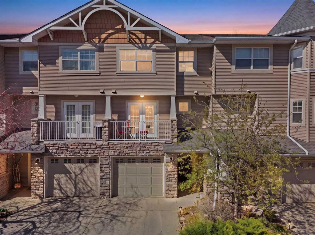 302 Inglewood Grove SE, A2306167, Alberta,
