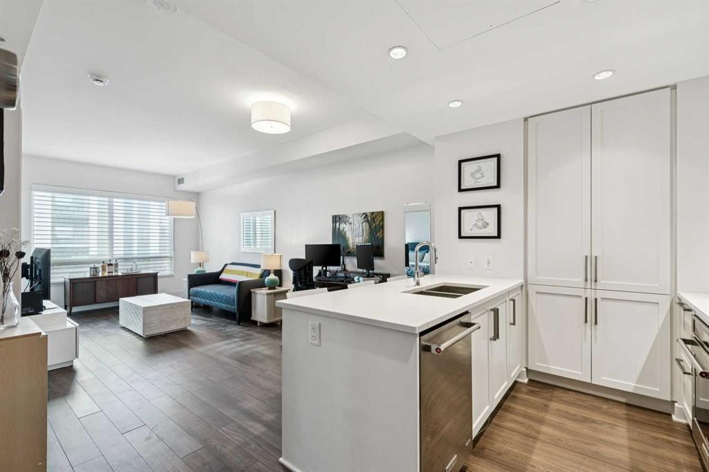 Second View of 402, 46 9 Street NE, Bridgeland/Riverside, Calgary, Alberta, T2E 7Y1