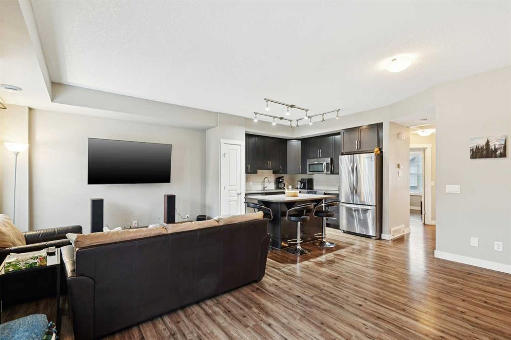 Fifth View of 1127 McKenzie Towne Row SE, McKenzie Towne, Calgary, Alberta, T2Z1E1