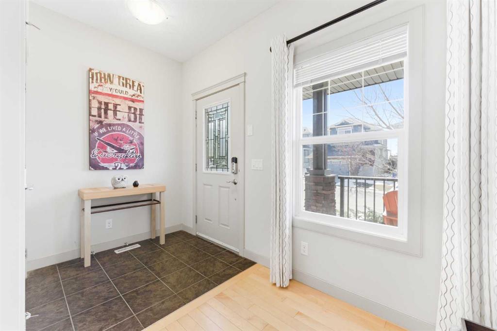 Fourth View of 72 Evansdale Landing NW, Evanston, Calgary, Alberta, T3P 0C8