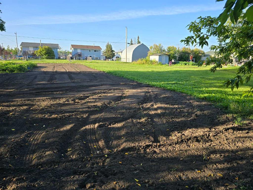 Third View of 217 2 Avenue NE, NONE, McLennan, Alberta, T0H 2L0