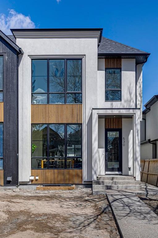 Third View of 530 51 Avenue SW, Windsor Park, Calgary, Alberta, T2V 0A4