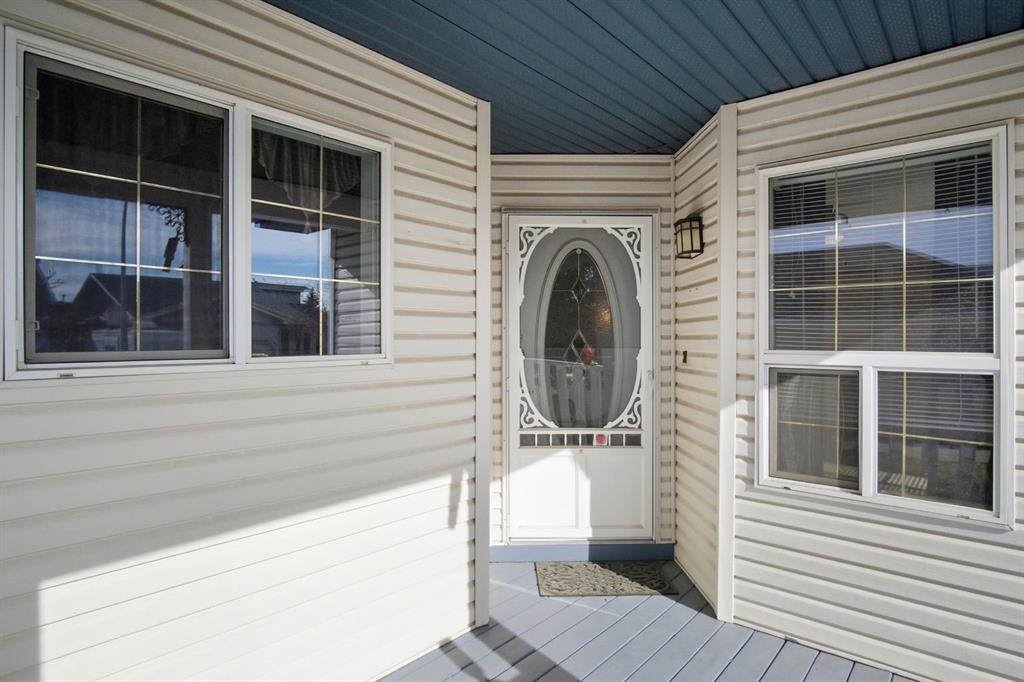 Fifth View of 5624 58 Avenue , NONE, Olds, Alberta, T4H 1K4