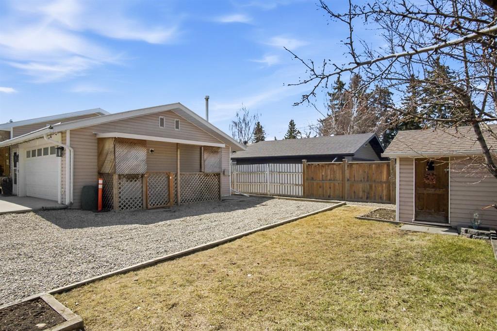 Fifth View of 5502 56 Street , NONE, Olds, Alberta, T4H1J9