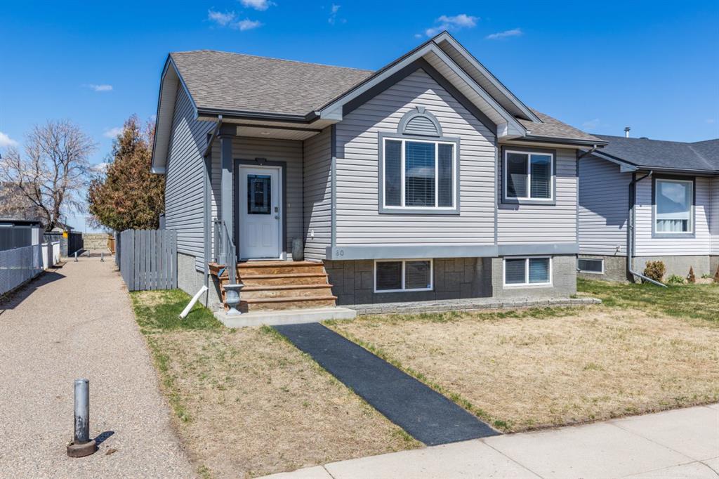 Third View of 80 Hudson Way NE, Northeast Crescent Heights, Medicine Hat, Alberta, T1C1Y6