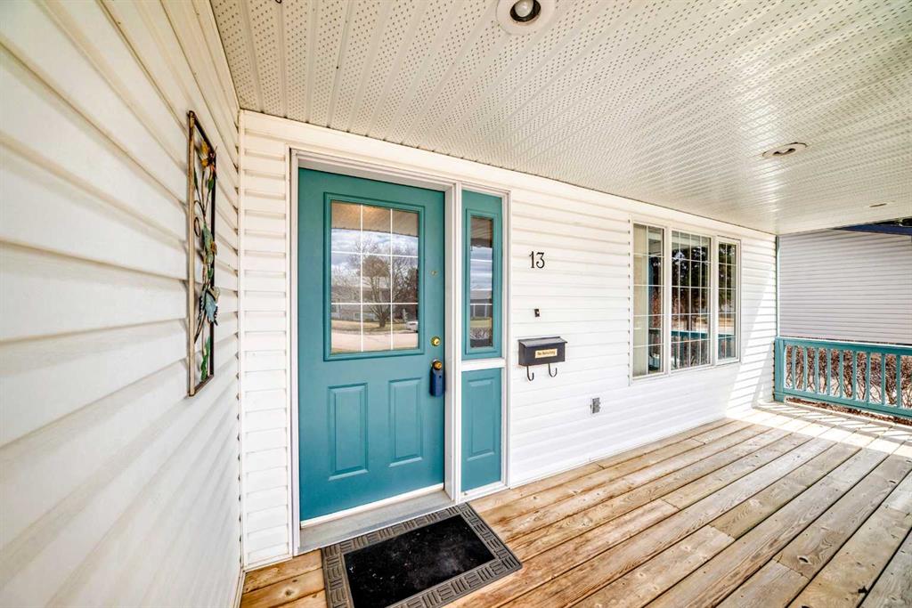 Fourth View of 13 Garden Road  , Fairway Heights, Lacombe, Alberta, T4L 1R5