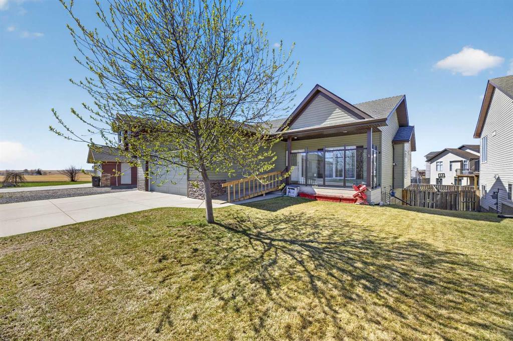 Fourth View of 11, 700 Carriage Lane  , NONE, Carstairs, Alberta, T0M0N0