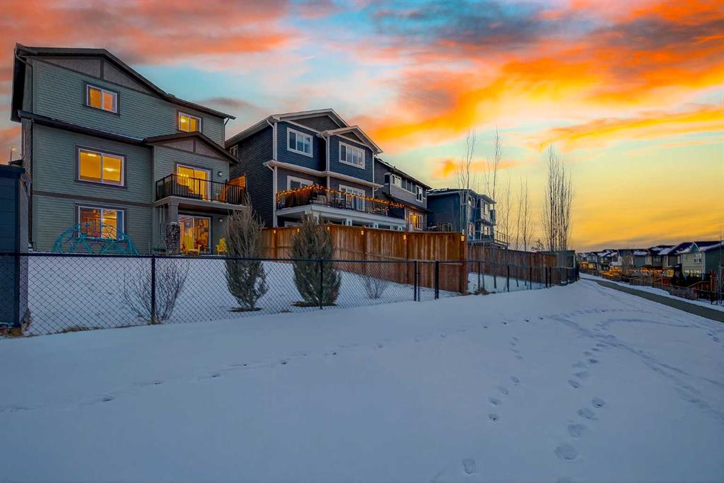 299 Hillcrest Heights SW, A2306375, Alberta,