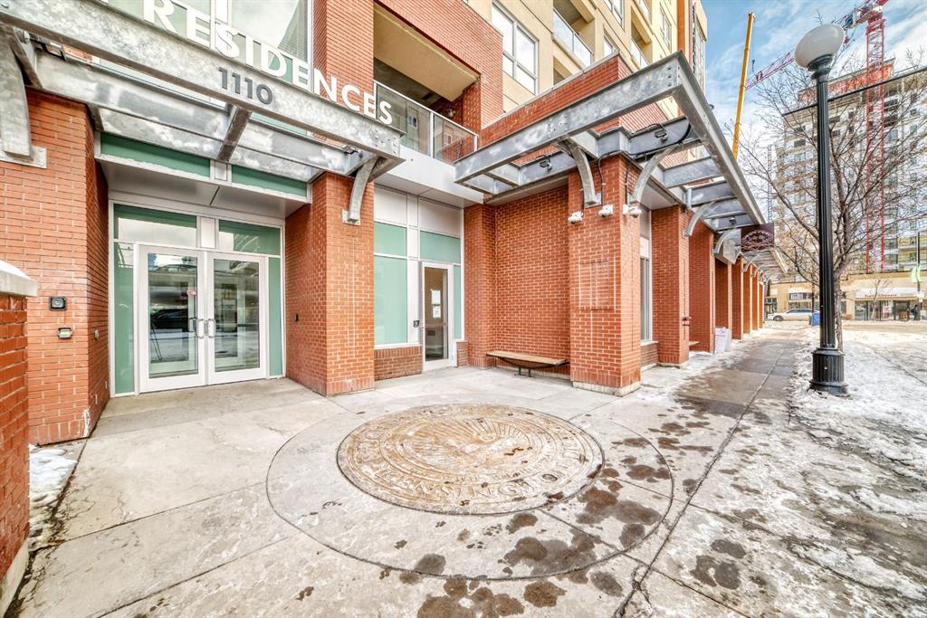 Third View of 706, 1110 3 Avenue NW, Hillhurst, Calgary, Alberta, T2N4J3