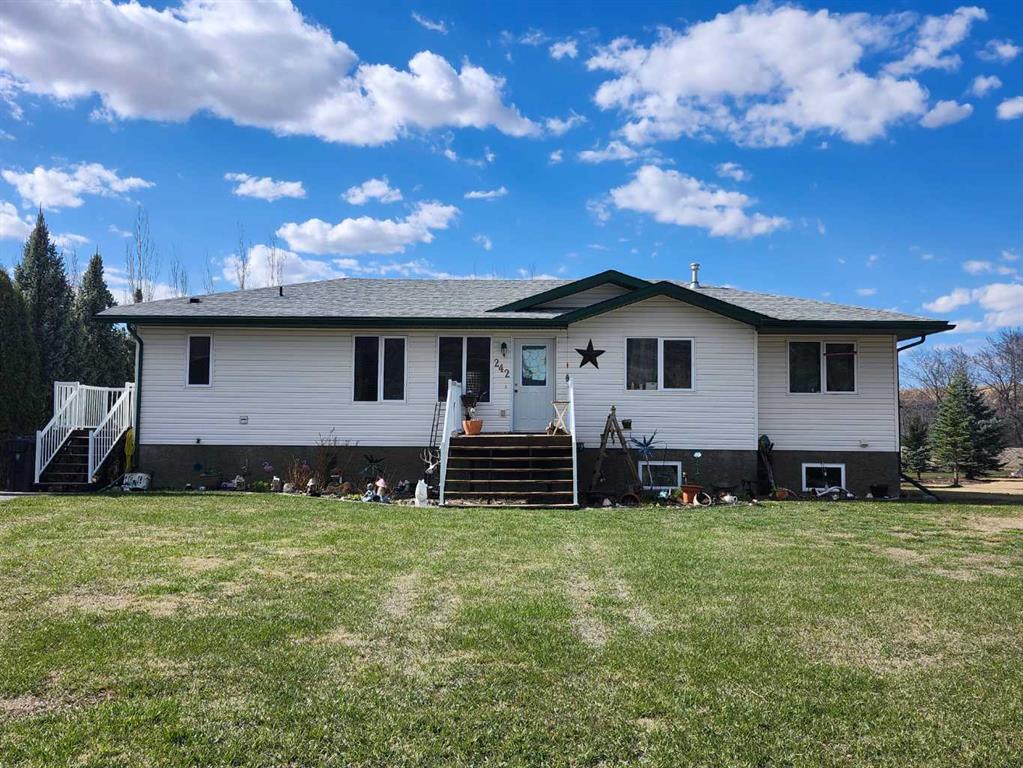 242 McNab Close , A2306497, Alberta,