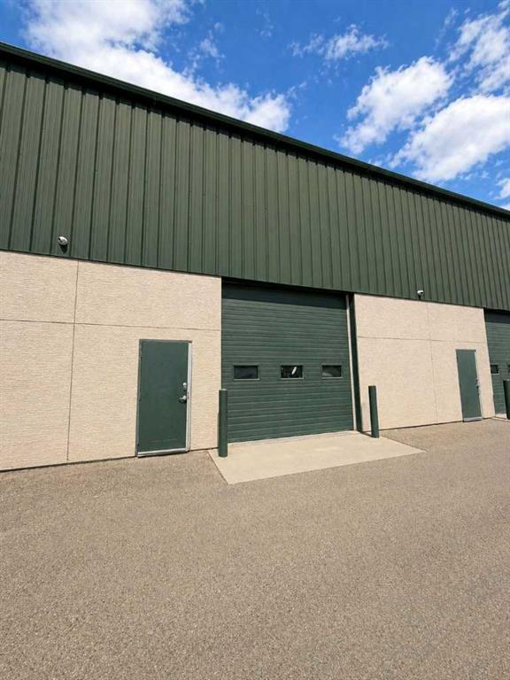 Fourth View of 109, 3825 34 Street NE, Horizon, Calgary, Alberta, T1Y6Z8