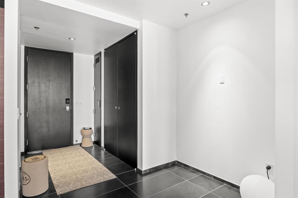 Fourth View of 1502, 108 9 Avenue SW, Downtown Commercial Core, Calgary, Alberta, T2P 0B9