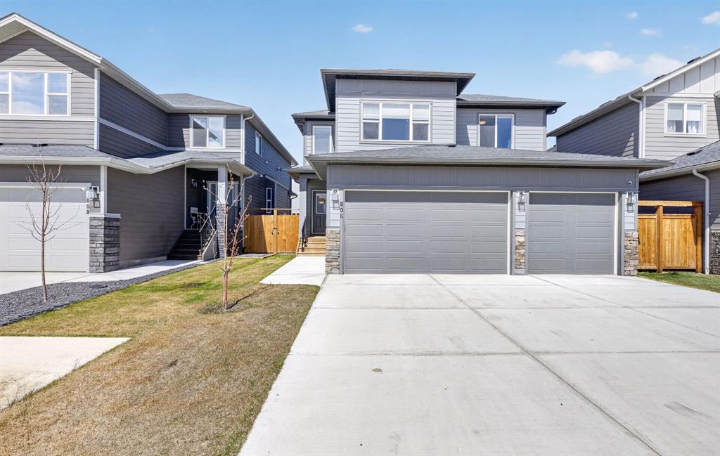 Third View of 806 Mandalay Boulevard , NONE, Carstairs, Alberta, T0M0N0