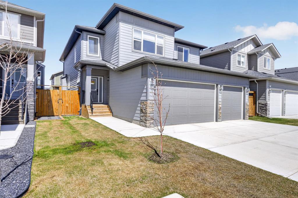 Fourth View of 806 Mandalay Boulevard , NONE, Carstairs, Alberta, T0M0N0