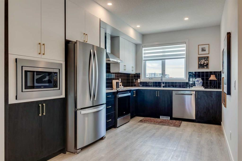Third View of 417, 866 83 Street SW, West Springs, Calgary, Alberta, T3H 6M8
