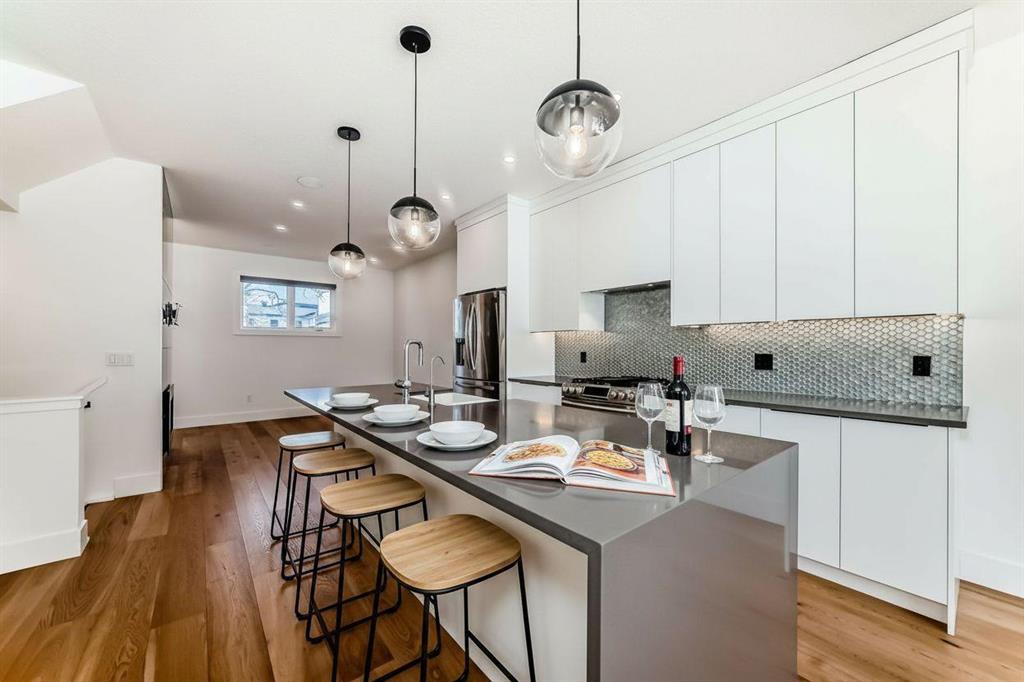 Fourth View of 3704 28 Avenue SW, Killarney/Glengarry, Calgary, Alberta, T3E 2Z9