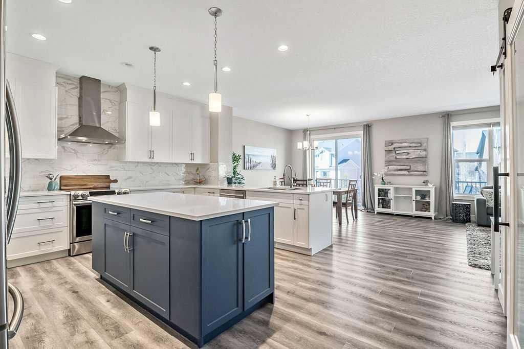 75 Sundown Way , A2306790, Alberta,