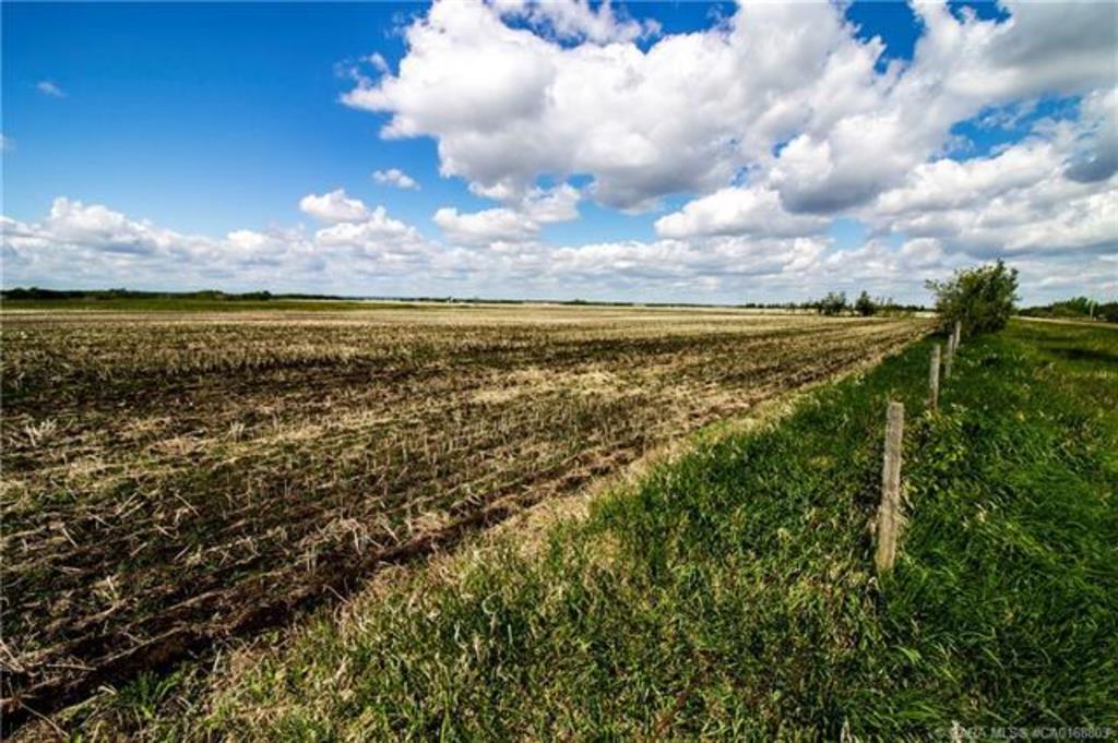 On Range Road 182  , A2306822, Alberta,