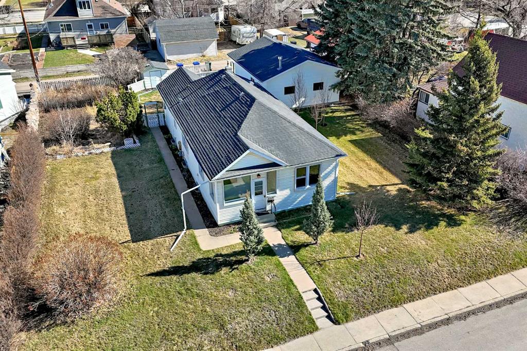 Second View of 4710 51 Street , NONE, Olds, Alberta, T4H 1E7