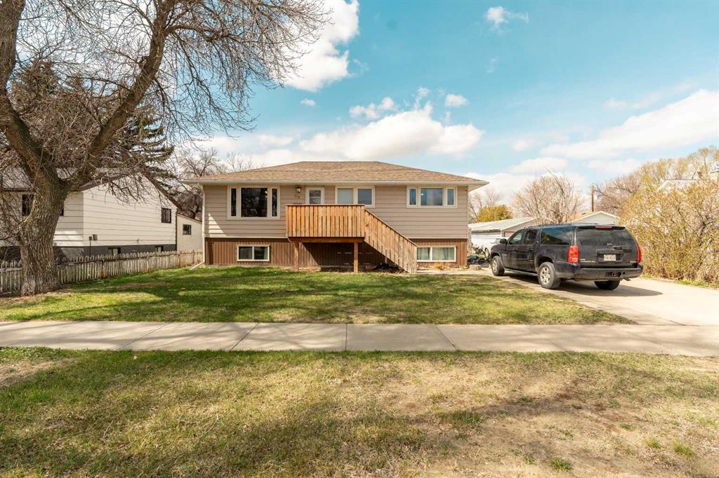 Second View of 5816 52 Street , NONE, Taber, Alberta, T1G 1K7