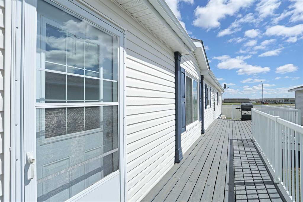 Fourth View of 45 Meadowplace Crescent E, Meadowbrook, Brooks, Alberta, T1R 0R5