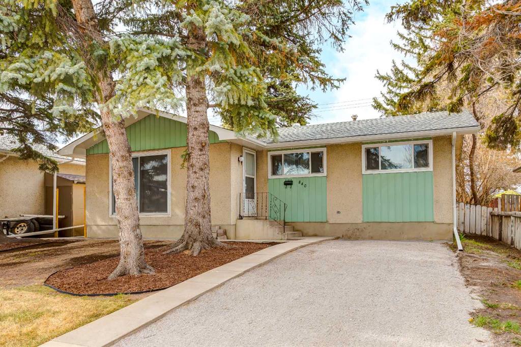 840 Raynard Crescent SE, A2306882, Alberta,