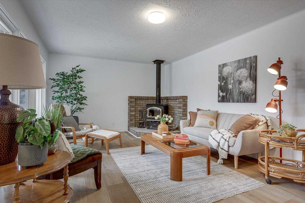 Third View of 4018 47 Street , Grandview, Red Deer, Alberta, T4N 1P2