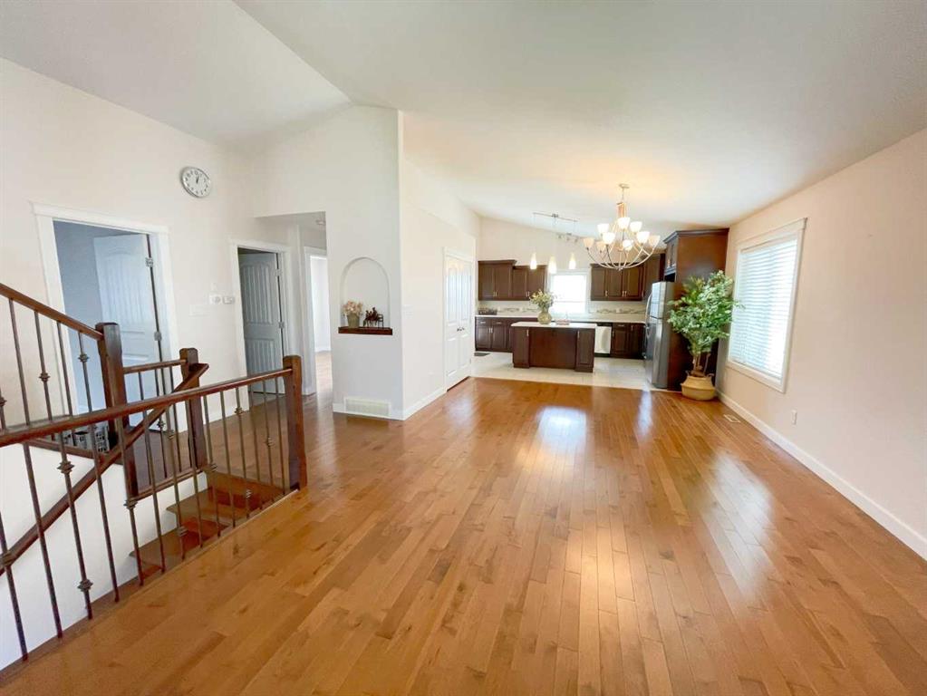 Fourth View of 260 Sixmile Common S, Southgate, Lethbridge, Alberta, T1K 5S7