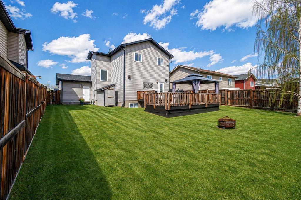 Fifth View of 15 Skara Brae Close , NONE, Carstairs, Alberta, T0M 0N0