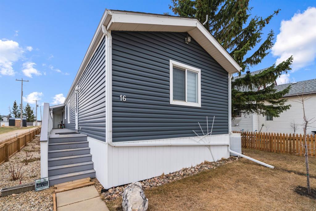 16 Main Street , A2306939, Alberta,