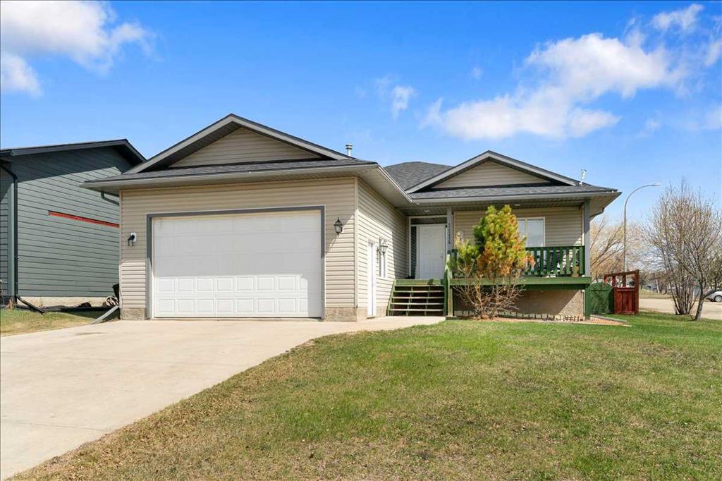 1114 3 Avenue W, A2306983, Alberta,
