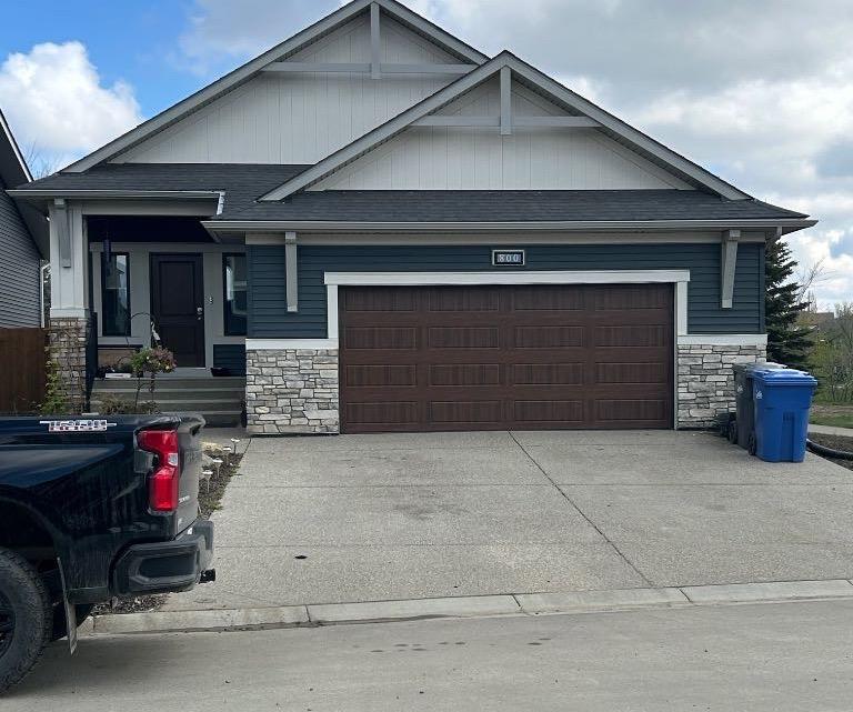 Third View of 800 Mandalay Link , NONE, Carstairs, Alberta, T0M 0N0