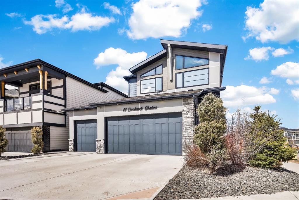 11 Cranbrook Gardens SE, A2307023, Alberta,