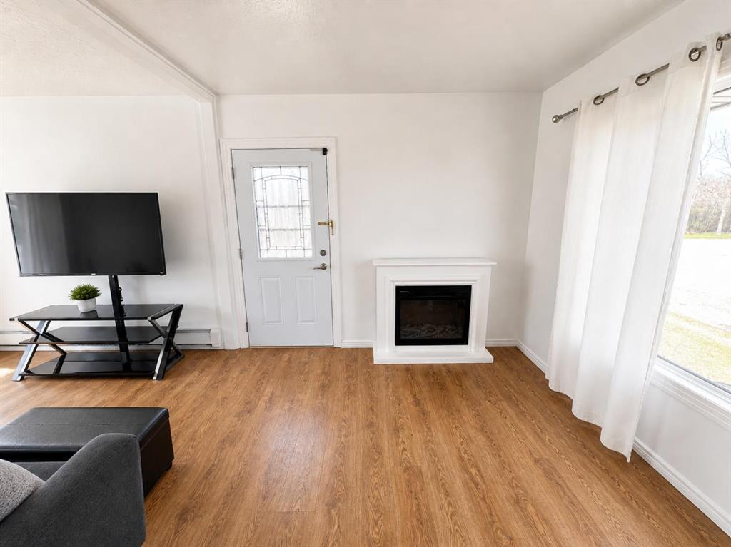 Fourth View of 132 8 Avenue , NONE, Gleichen, Alberta, T0J 1N0