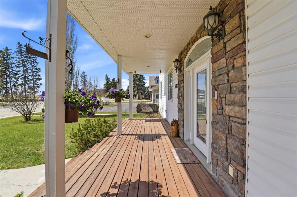 Fourth View of 4922 College Avenue , NONE, Lacombe, Alberta, T4L 1Z2