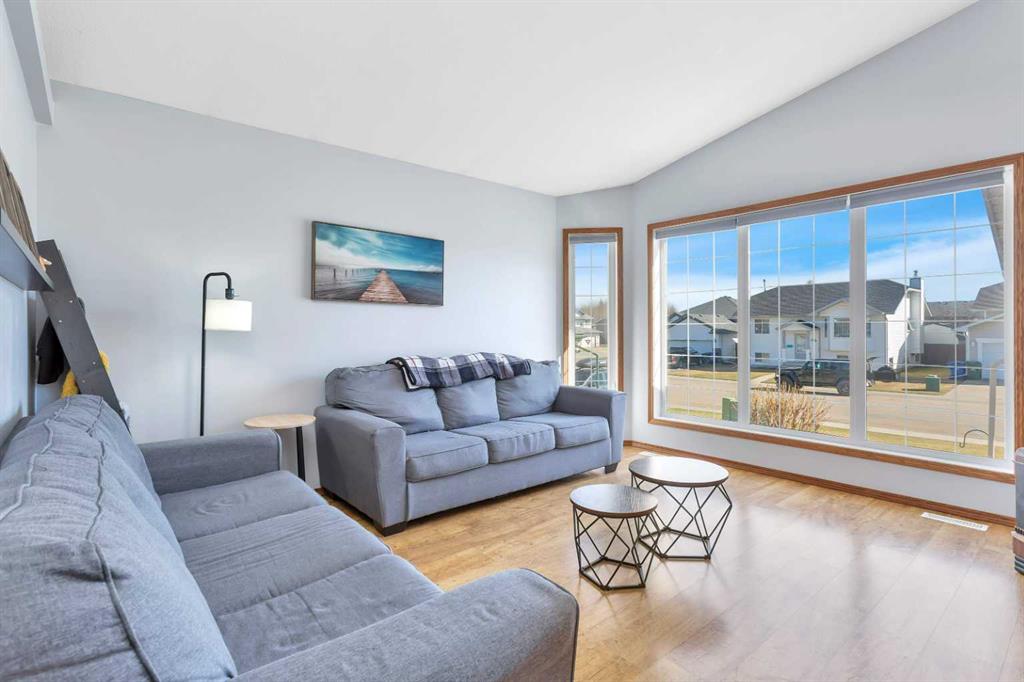 Fifth View of 5812 64 AvenueClose , Rocky Mtn House, Rocky Mountain House, Alberta, T4T 1N5