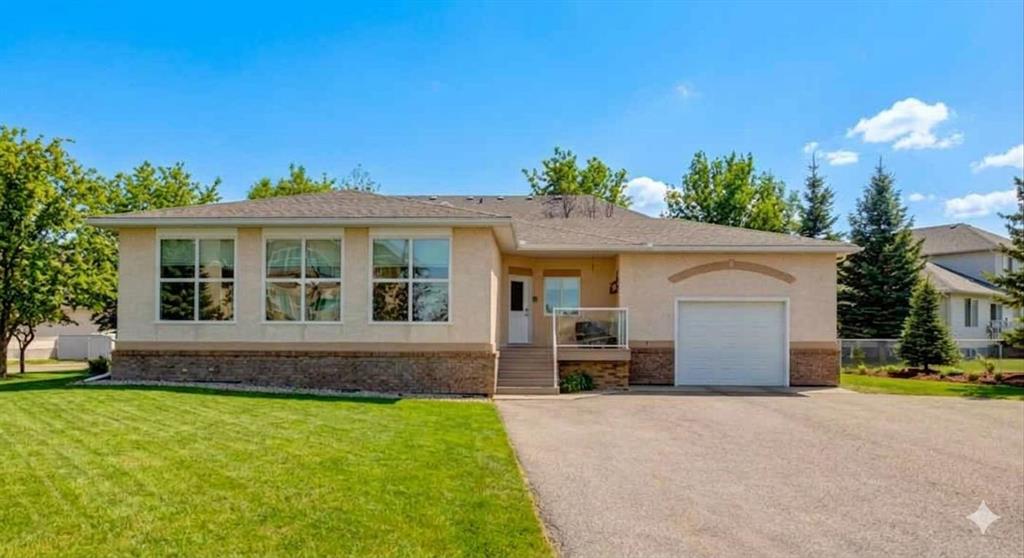 7, 43 Westlake Circle , A2307176, Alberta,
