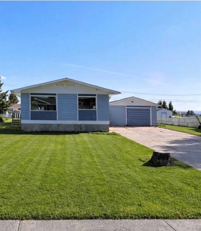 19 Centennial Crescent , A2307180, Alberta,