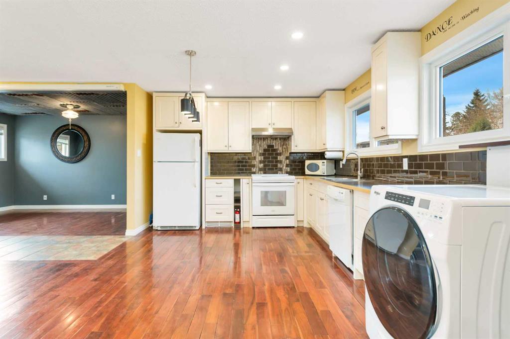 Fifth View of 5 Freemont Close , Fairview, Red Deer, Alberta, T4N4Y5