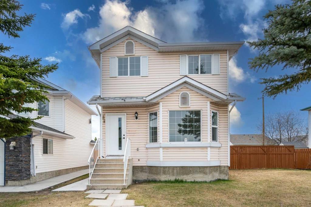 Second View of 88 Applemont Close SE, Applewood Park, Calgary, Alberta, T2A 7S3