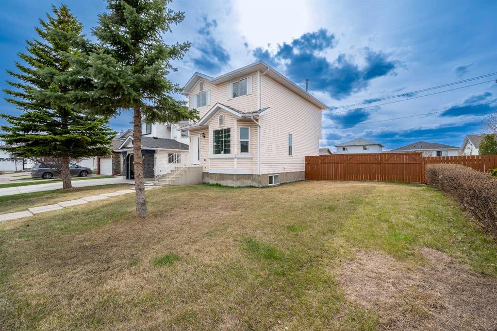 Fourth View of 88 Applemont Close SE, Applewood Park, Calgary, Alberta, T2A 7S3