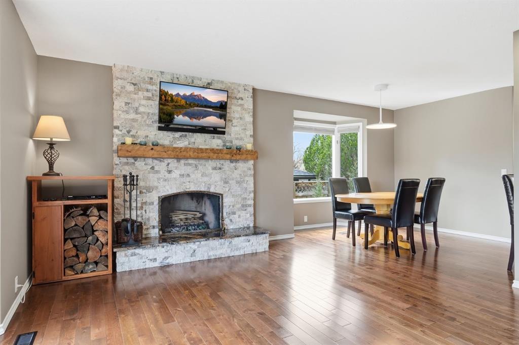 Fifth View of 330 Silver Ridge Crescent NW, Silver Springs, Calgary, Alberta, T3B 3T5