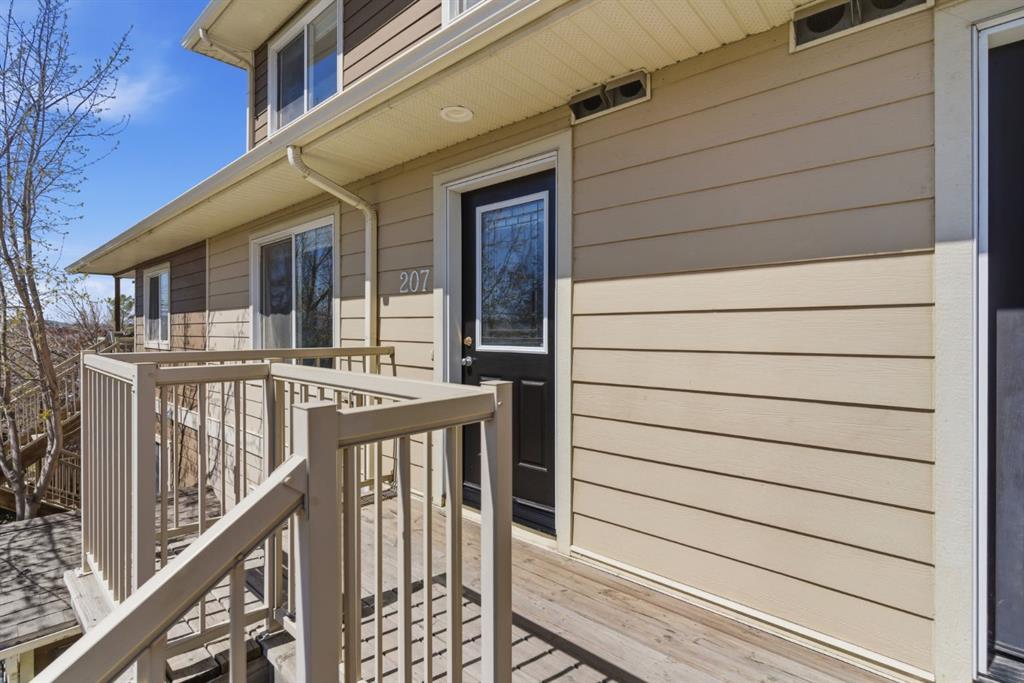 Fifth View of 207, 323 Fourth Avenue , Downtown_Strathmore, Strathmore, Alberta, T1P 1B5
