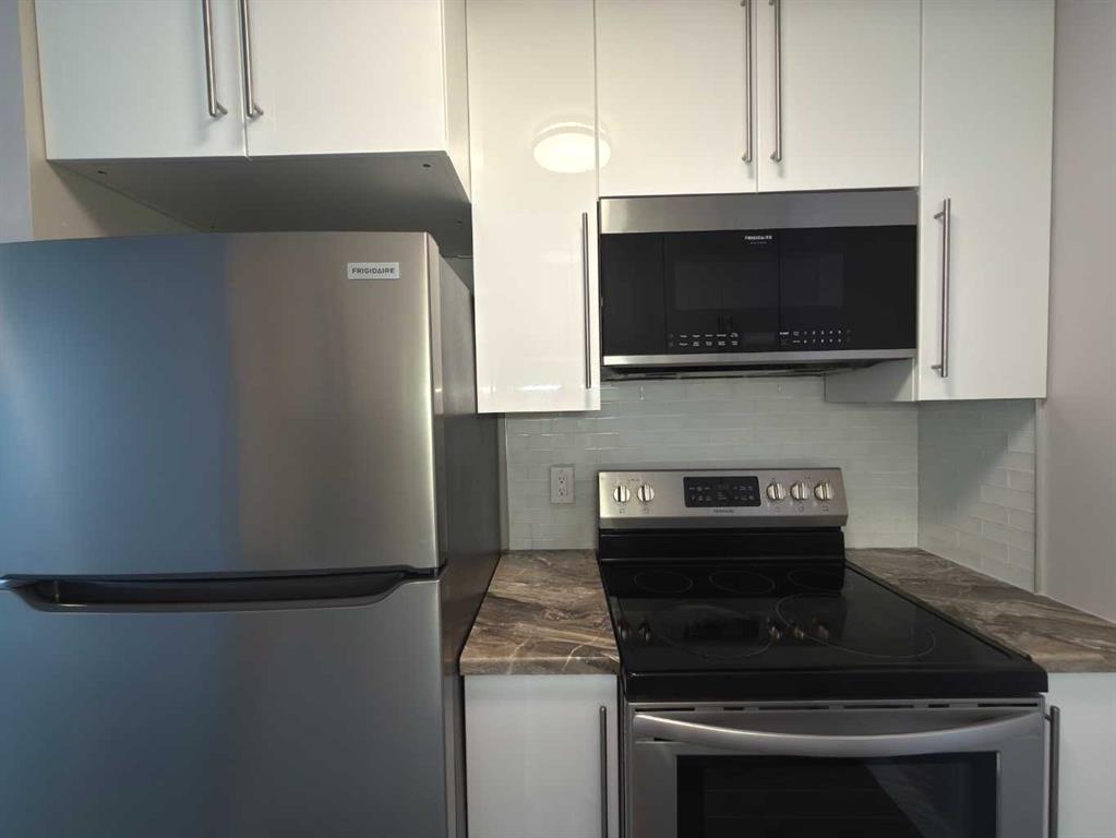 Fifth View of 1102, 11721 Macdonald Drive , Downtown, Fort McMurray, Alberta, T9H 4H1