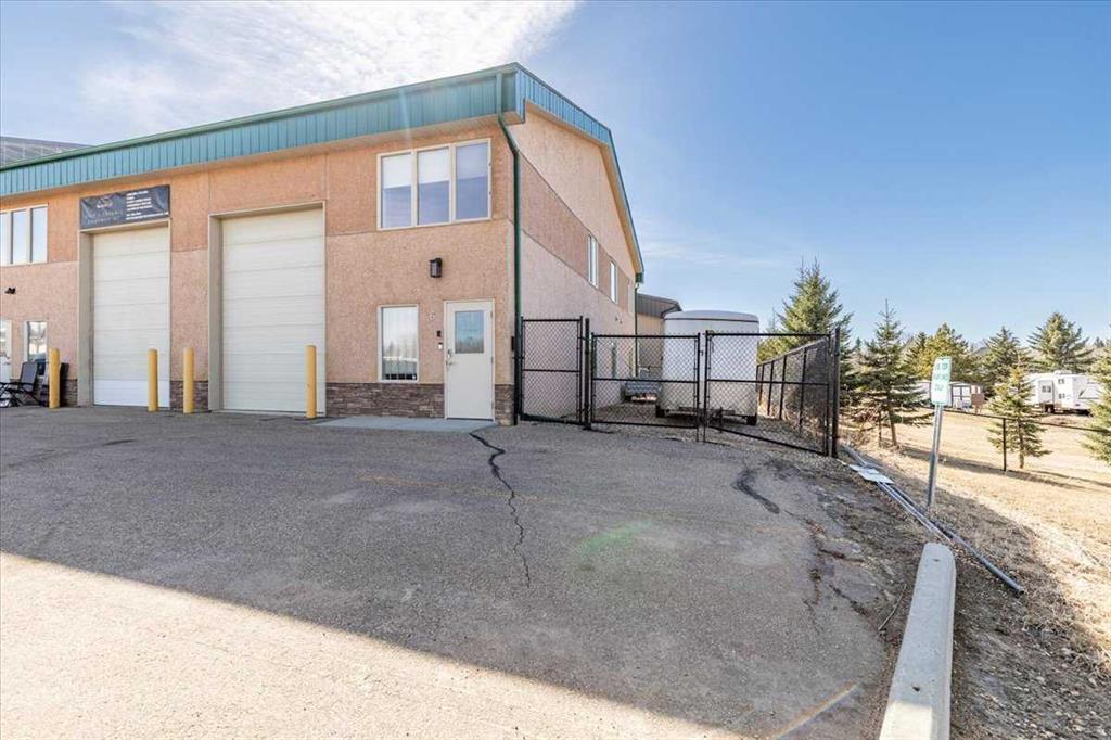 #6, 18 Village Creek Close  , A2307368, Alberta,