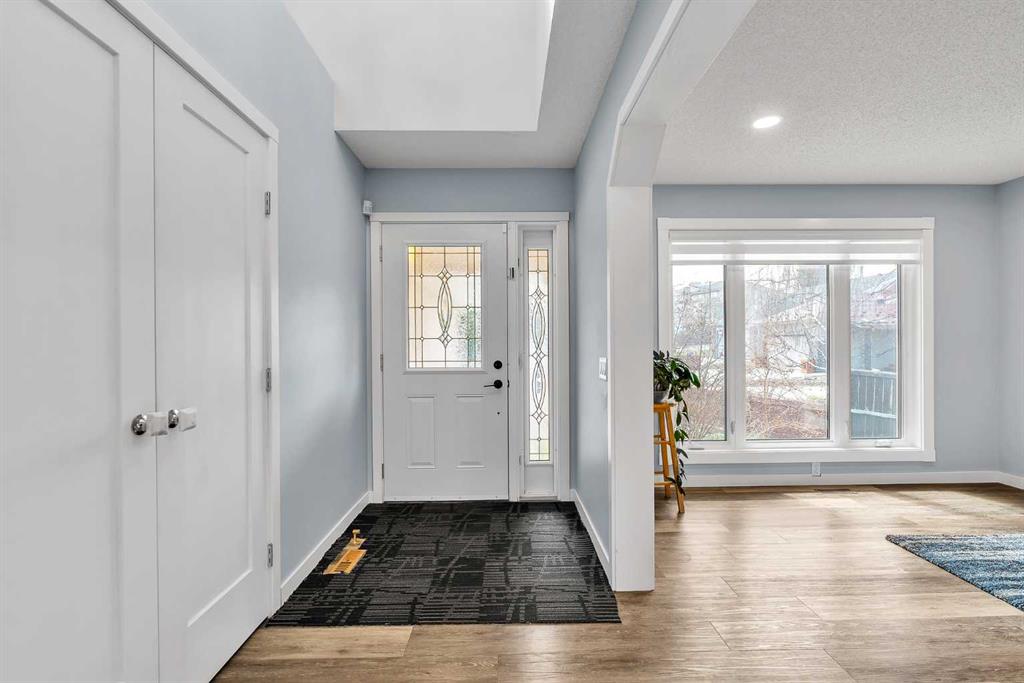 Fourth View of 215 Edgevalley Mews , Edgemont, Calgary, Alberta, T3A 5E5