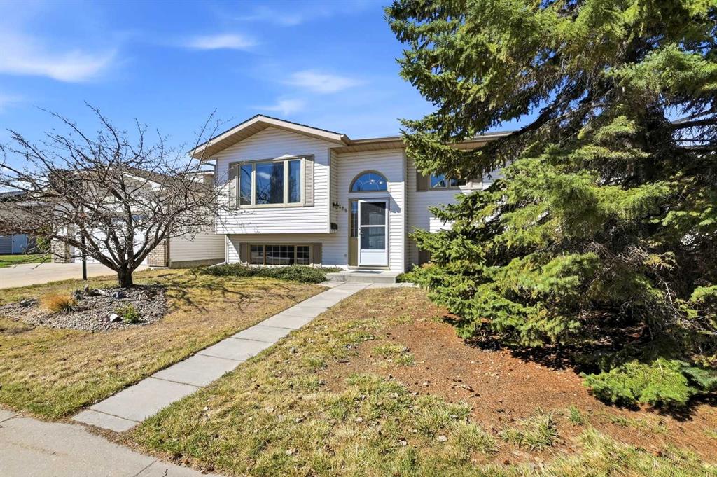 Fifth View of 139 Donnelly Crescent , Deer Park Estates, Red Deer, Alberta, T4R 2L7