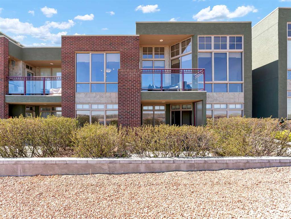 Second View of 16 Palisades Mews NE, Terrace, Medicine Hat, Alberta, T1B 2C5